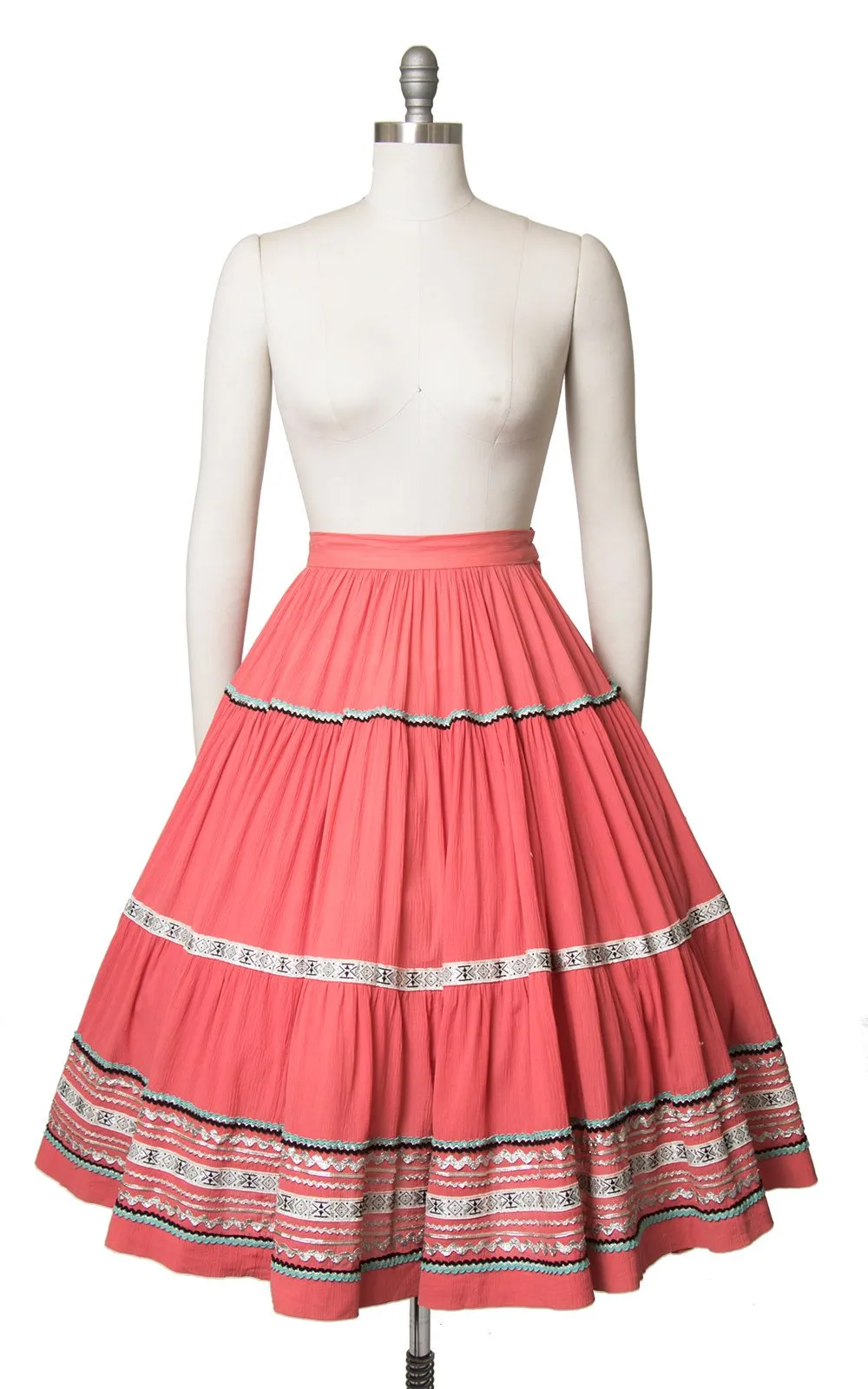 💐 SPRING CLEAROUT 💐 1950s Pink Ric Rac Patio Circle Skirt | small