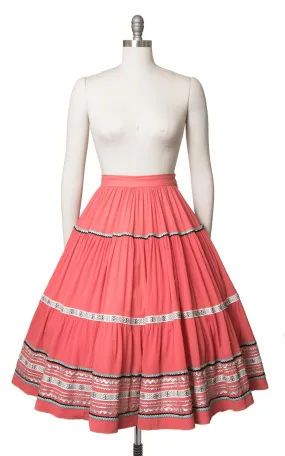 💐 SPRING CLEAROUT 💐 1950s Pink Ric Rac Patio Circle Skirt | small