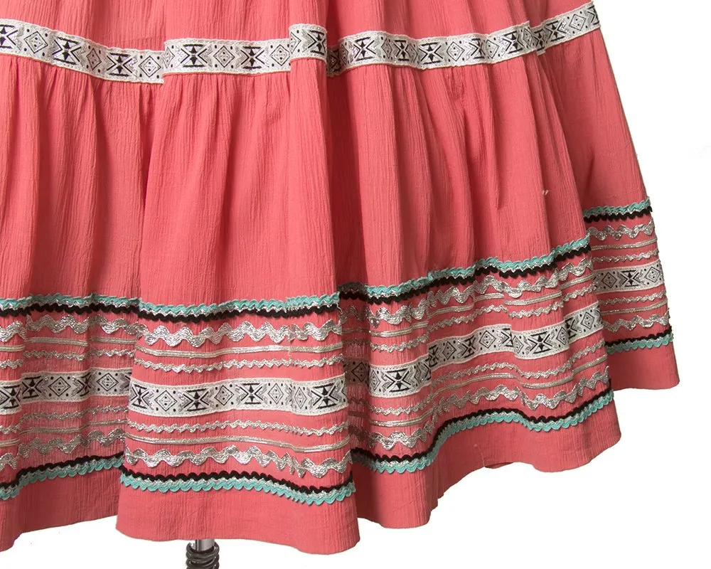 💐 SPRING CLEAROUT 💐 1950s Pink Ric Rac Patio Circle Skirt | small