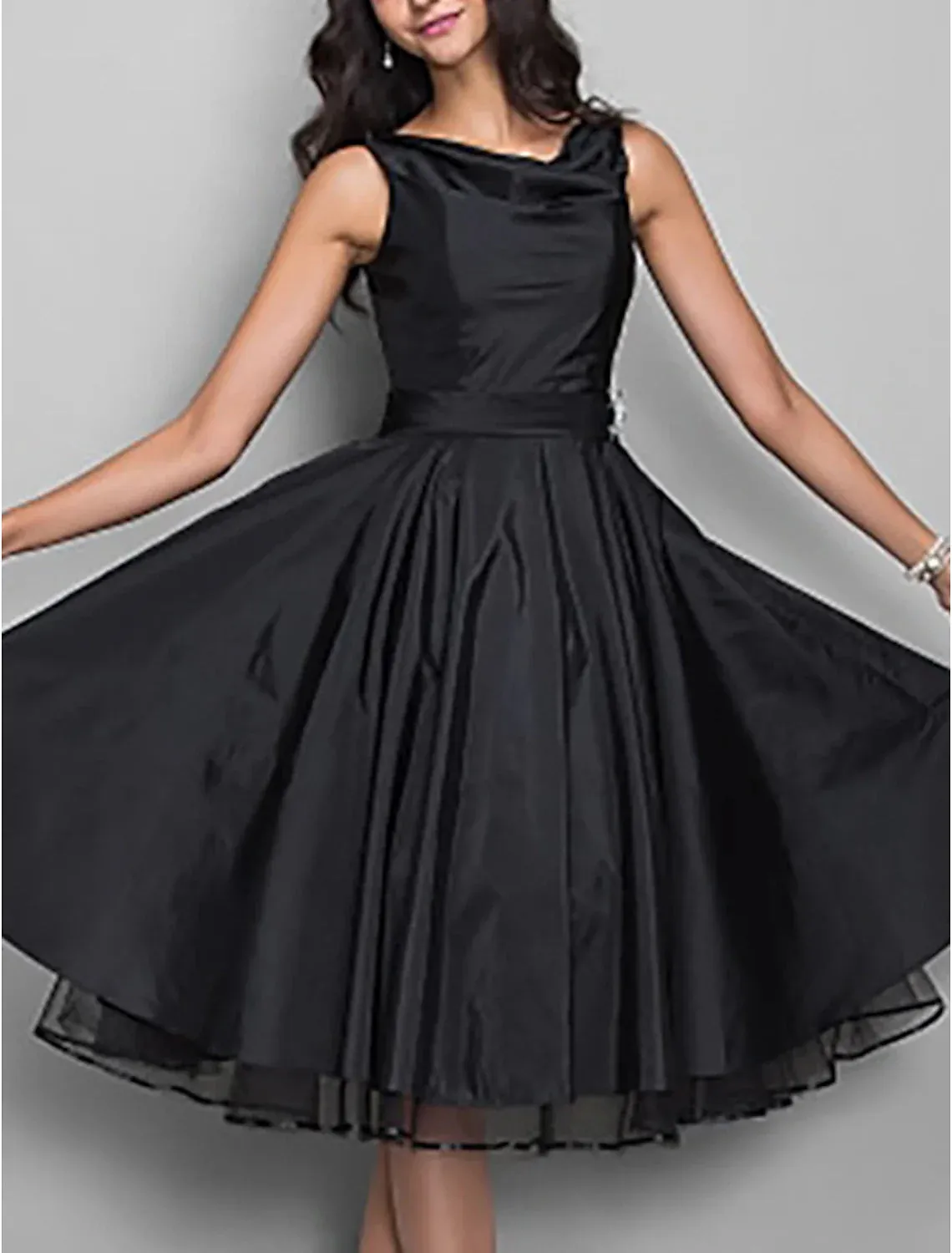 A-Line Cocktail Dresses Vintage Dress Halloween Knee Length Sleeveless V Neck Taffeta with Pleats Crystals