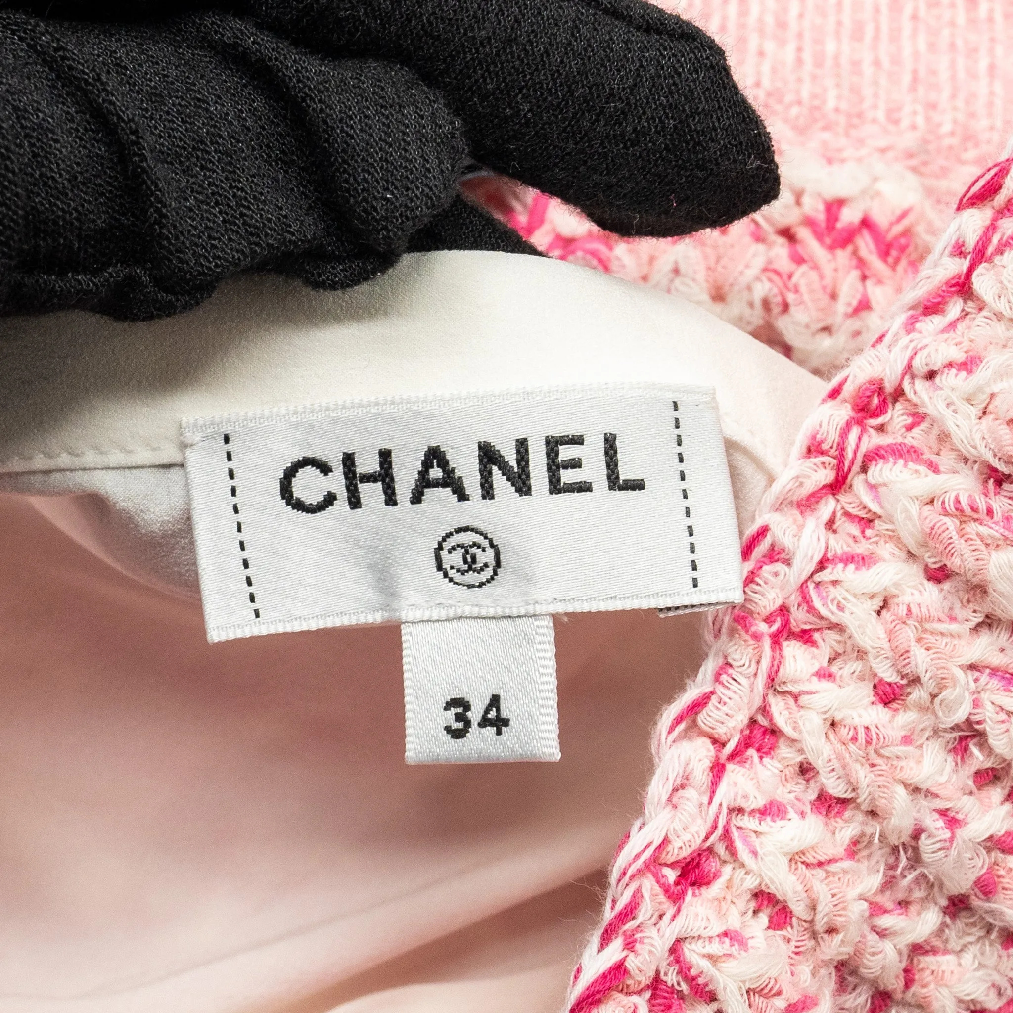 Chanel 24P size 34 sweater and skirts suit cotton pink/ Ecru