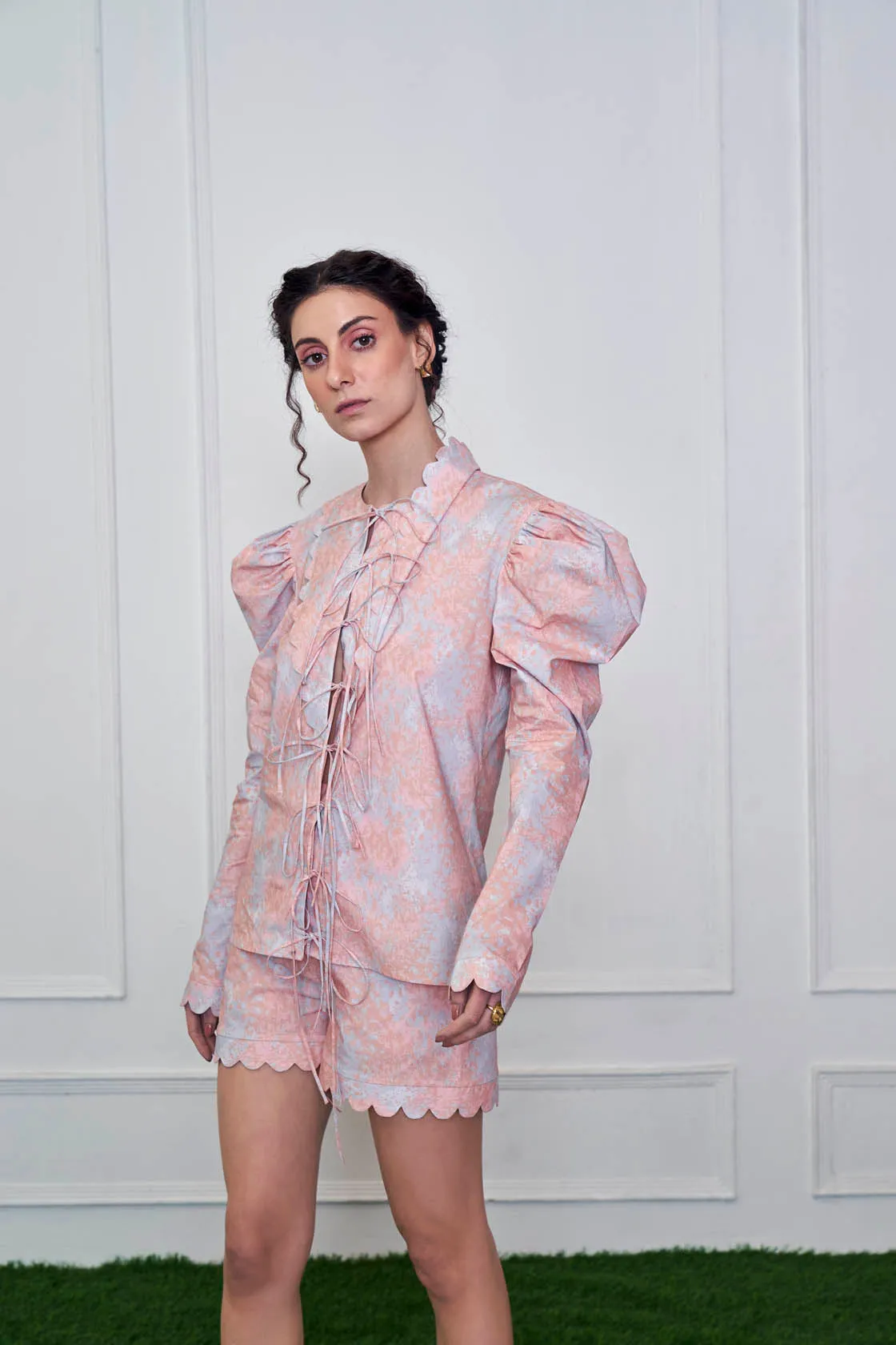 Multicolour Chaos Mutton Sleeves Top And Shorts Set