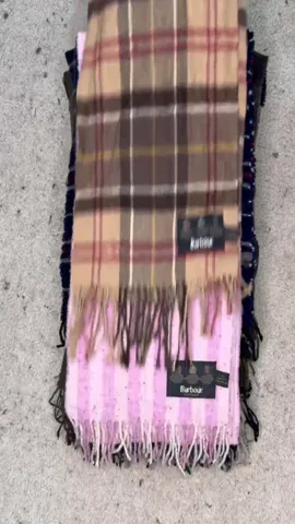 #VV335 Authentic Barbour scarves  20 PCs